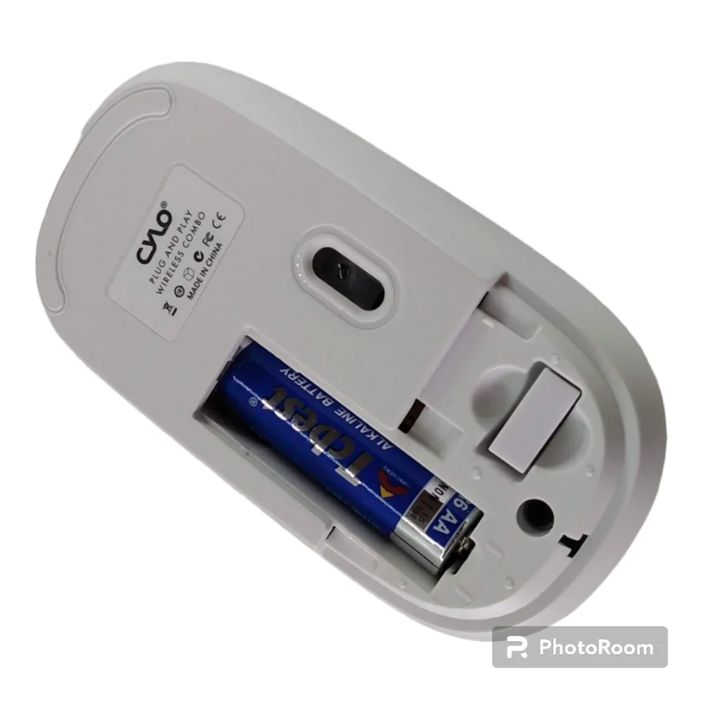 CYLO Plug and Play Wireless Mouse and Keyboard NOB
